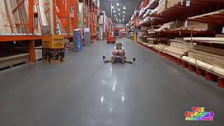 Clown gets dick sucked in the home depot