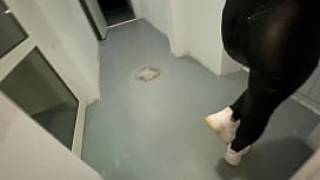 Elevator fuck with stranger makes me so horny cock2squirt