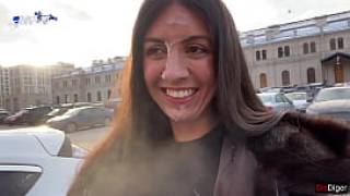 Beauty walks with cum on her face in public for a generous reward from a stranger cumwalk