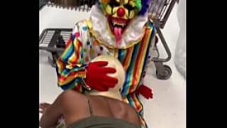 Clown gets dick sucked in party city